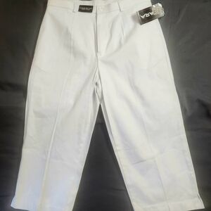 NWT Vara Women's White Cropped Pants Size 14